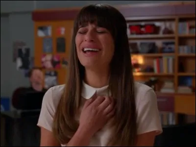 Dans la saison 5 - épisode 3, par la mort de qui est-elle dévastée ?