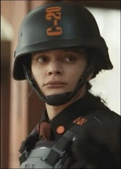 Qui est cette soldatte travaillant pour le TVA ?