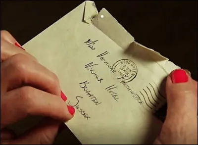 Qui a interprété le titre "Letter to Hermione" ?