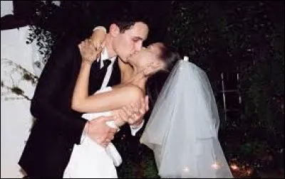 Quelle est sa premi&egrave;re chanson ?