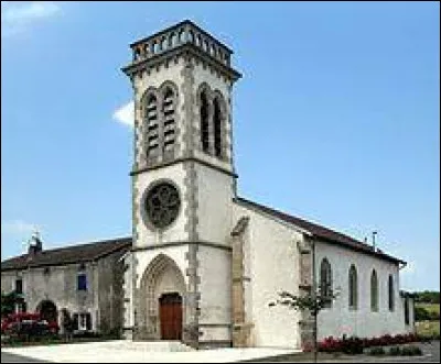 Village du Grand-Est, dans la Communauté de commune de Mirecourt-Dompaire, Domvallier se situe dans le département ...