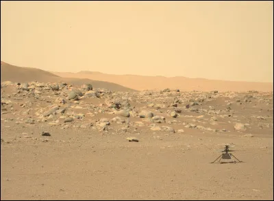 Qui est l'auteur du roman "Seul sur Mars" ?