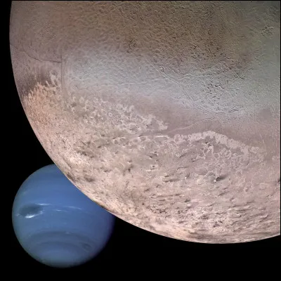 Les vents les plus puissants du système solaire soufflent sur la planète Neptune. Des astronomes ont relevé des vents dont la vitesse atteint 1800 km/h. Quelle est leur vitesse en mètres/seconde ?