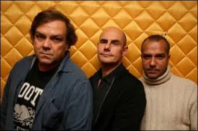 Dans le sketch "Pétition Abel Chemoul", Abel Chemoul est un prisonnier politique dans les...