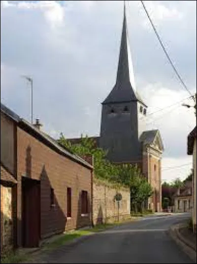 Ancienne commune Ornaise, Glos-la-Ferrière se situe en région ...