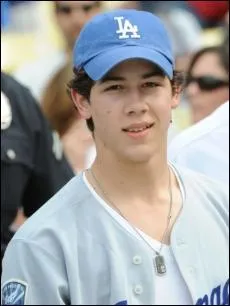 Quelle est la date d'anniversaire de ce personnage ?