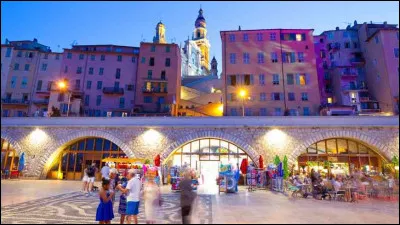 Quelle commune n'est pas frontalière avec Menton ?