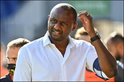 Quelle équipe Patrick Vieira entraîne-t-il en 2021 ?
