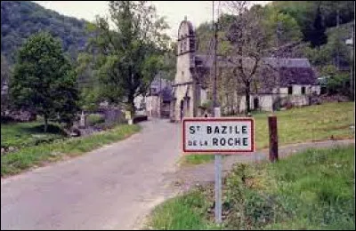 Ancienne commune Corrézienne, Saint-Bazile-de-la-Roche se situe dans l'ancienne région ...