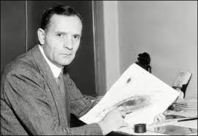 Comment s'appelle cet homme qui a permis d'améliorer la compréhension de la nature de l'Univers en démontrant l'existence d'autres galaxies en dehors de notre Voie lactée ?