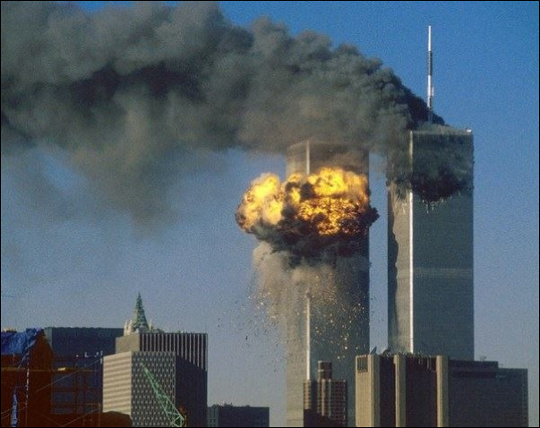 Les attentats du 11 septembre, ayant causé l'effondrement du World Trade Center, ont marqué les mémoires à tout jamais, mais en quelle année ?
