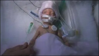 Combien pesait le bébé de Callie à sa naissance ?