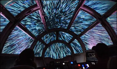 Maintenant r&eacute;solvons la question principale : voyager &agrave; la vitesse de la lumi&egrave;re serait environ ___ fois plus rapide qu'en avion !