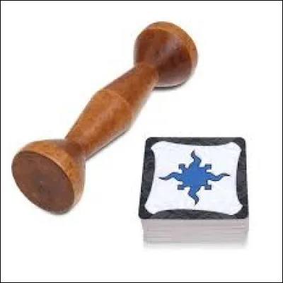 Dans quel jeu de société, ce totem est-il un élément central du jeu ?