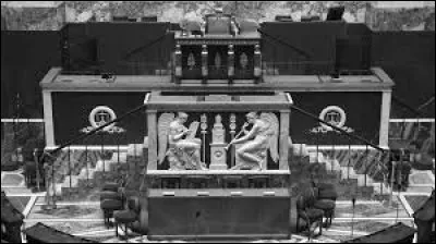 La IVe République a-t-elle débuté en 1946 ?