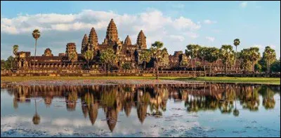 Quelle est la surface du site archéologique d'Angkor ?