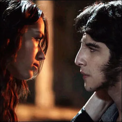 Dans quel épisode Allison découvre-t-elle la vraie identité de Scott ?