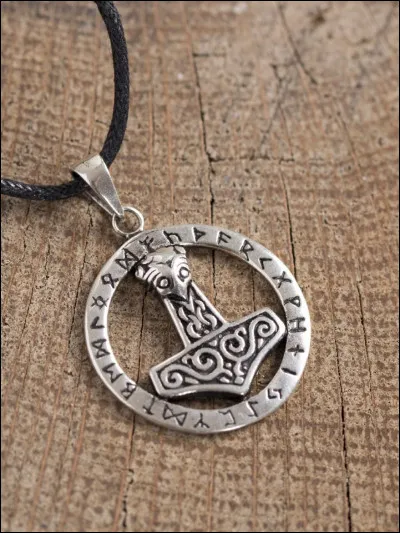 Quel mot signifie "elle" ?