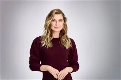 Où Meredith est-elle partie pendant un an après la mort de Derek ?