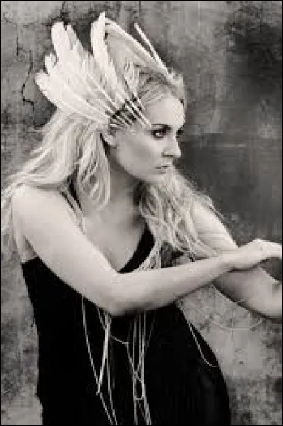 Complétez : 
"Alle sognets klokker..."