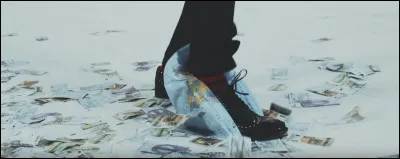 Complétez : 
"Ich lasse Immigranten knechten für einen..."