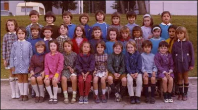 Qu'est-il obligatoire d'apporter à l'école en cette rentrée 1969 ?
