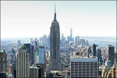 On ne présentera plus ce gratte-ciel new-yorkais, car il s'agit de/du...