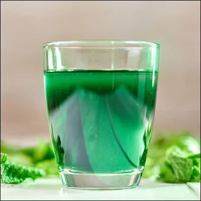 Que faut-il mettre dans un sirop de menthe pour faire un diabolo menthe ?