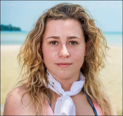 Cette candidate s'est mise en couple avec un candidat de sa saison. Elle s'appelle Amandine.