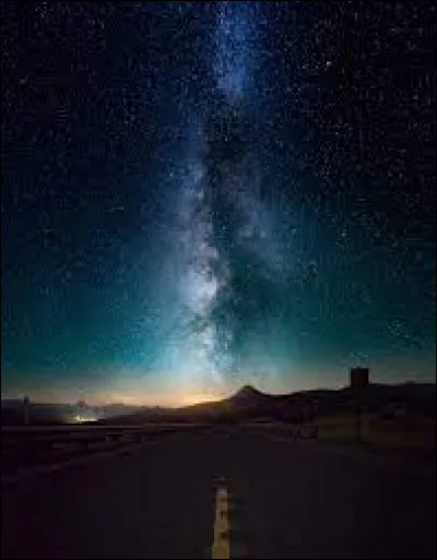 Quel roman de Christelle Dahos a remporté le Grand Prix de l'imaginaire dans la catégorie roman francophone pour la jeunesse, en 2016 ?