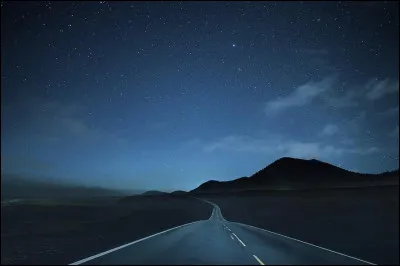 Dans quel pays se trouve la route historique "Highway 66" ?