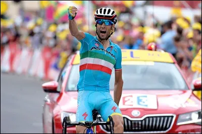 Trouvez l'intrus parmi ces c&eacute;l&egrave;bres cyclistes italiens.