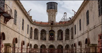 Combien d'épreuves y a-t-il pour récupérer les indices ?