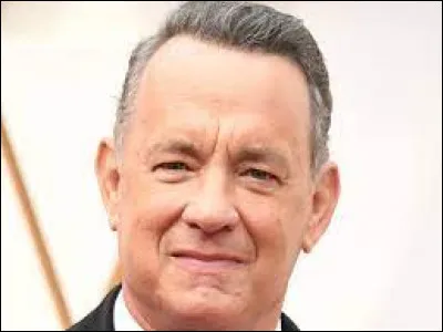 En 2015, Tom Hanks décide d'ouvrir un "bureau des objets trouvés". Quand il trouve un objet perdu dans la rue, il poste une photo de cet objet et la publie sur son compte Twitter. Un jour, il trouve une carte d'une jeune étudiante américaine. Comment se prénomme-t-elle ?