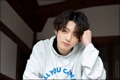 Qu'est-ce que Jungkook aime bien faire ?