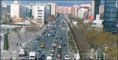 La ville de Sabadell se situe-t-elle en Espagne ?