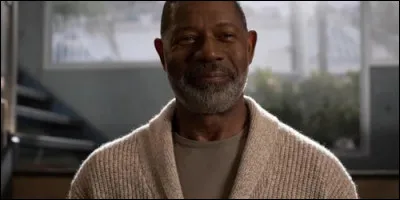 Qui interprète le rôle de Dieu dans la saison 5 ?