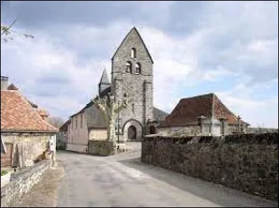 Nous terminons notre balade à Sioniac. Village Corrézien, il se situe en région ....