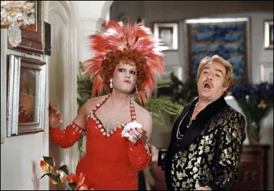 Dans "la Cages aux folles", il &eacute;tait Renato Baldi, le compagnon d'Albin, directeur de la bo&icirc;te de nuit : c'est ...