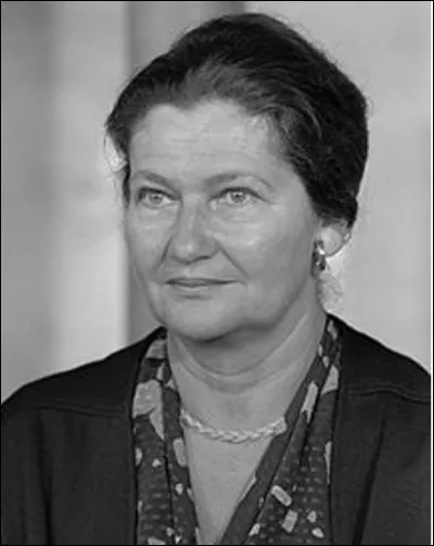 Qui est cette magistrate, femme d'État française, ancienne déportée et première personne à accéder à la présidence du Parlement européen, panthéonisée le 1er novembre 2019 ?