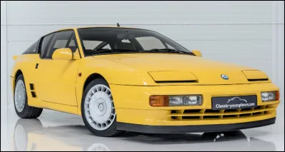 C'est une Alpine A 610.