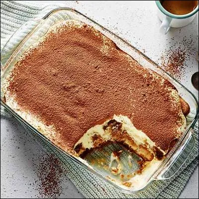 Quel fromage italien entre dans la composition classique du tiramisu ?