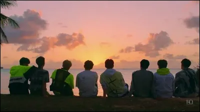 Quel est le nom de la chanson qui leur a fait gagner le premier prix au « M Countdown » ?