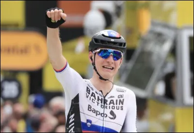 Qui a remporté l'étape au Creusot ?