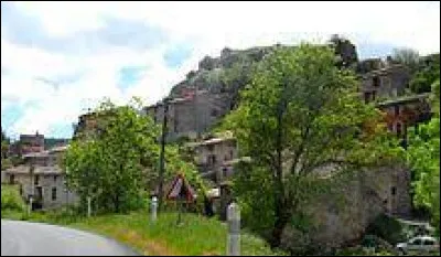Commune de l'ancienne r&eacute;gion Languedoc-Roussillon, Laroque-de-Fa se situe dans le d&eacute;partement ...