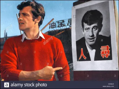 Quelle actrice accompagne Belmondo dans le film d'aventure " Les Tribulations d'un Chinois en Chine" ?