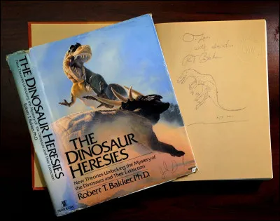 En 1986, il publia son plus grand livre "The Dinosaur Heresies". Son livre a servi de modèle pour les dinosaures décrits dans le roman :