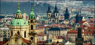 La capitale de la République tchèque est...