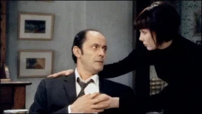 Il est Nicolas, un ancien amant d'Odile (Sabine Azéma) dans ce film d'Alain Resnais sorti en 1997 :