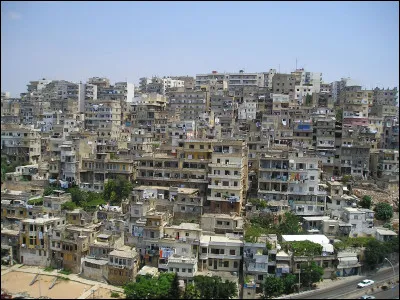 Tripoli est la capitale de la Libye, mais le nom est aussi celui de la 2e ville d'un État du Moyen-Orient. Lequel ?